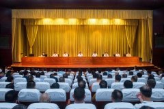 <b>要普遍带动社会力量参取教帮学、教育扶贫、基</b>